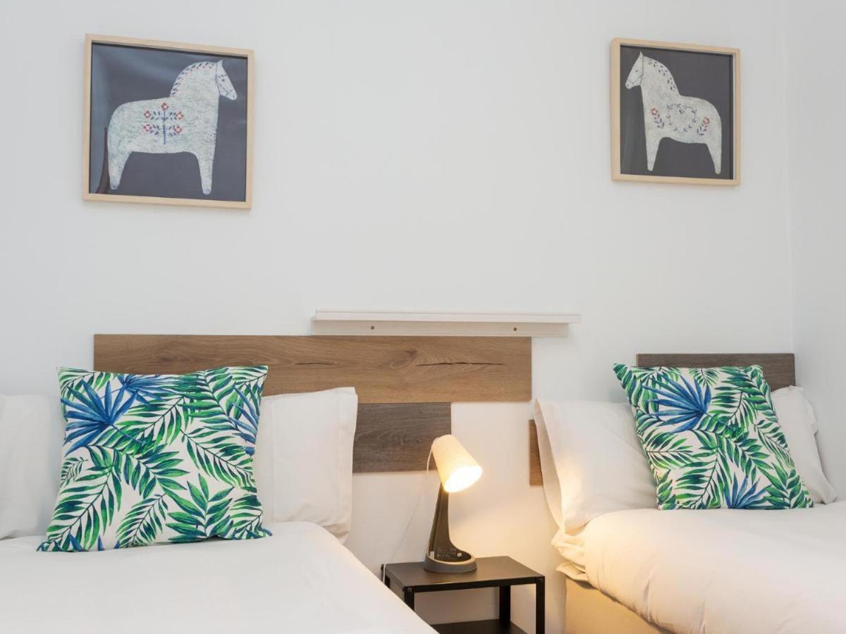 Click&Flat Fira Castelao Lejlighed L'Hospitalet de Llobregat Eksteriør billede