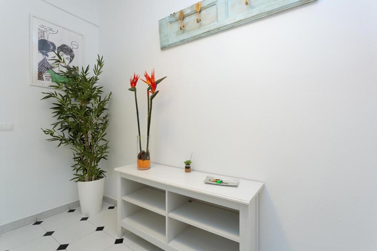 Click&Flat Fira Castelao Lejlighed L'Hospitalet de Llobregat Eksteriør billede
